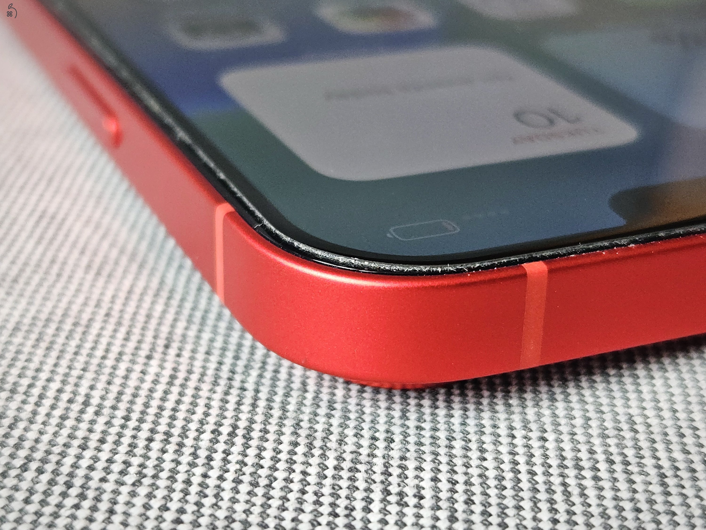 iPhone 14 Plus 128GB Red, újszerű független telefon 100% akku.-val.