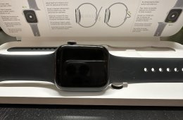 Apple Watch 4 Space Gray