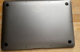 Macbook Air 2020 i5, 8 GB RAM, 512 GB SSD, magyar billentyűzet!