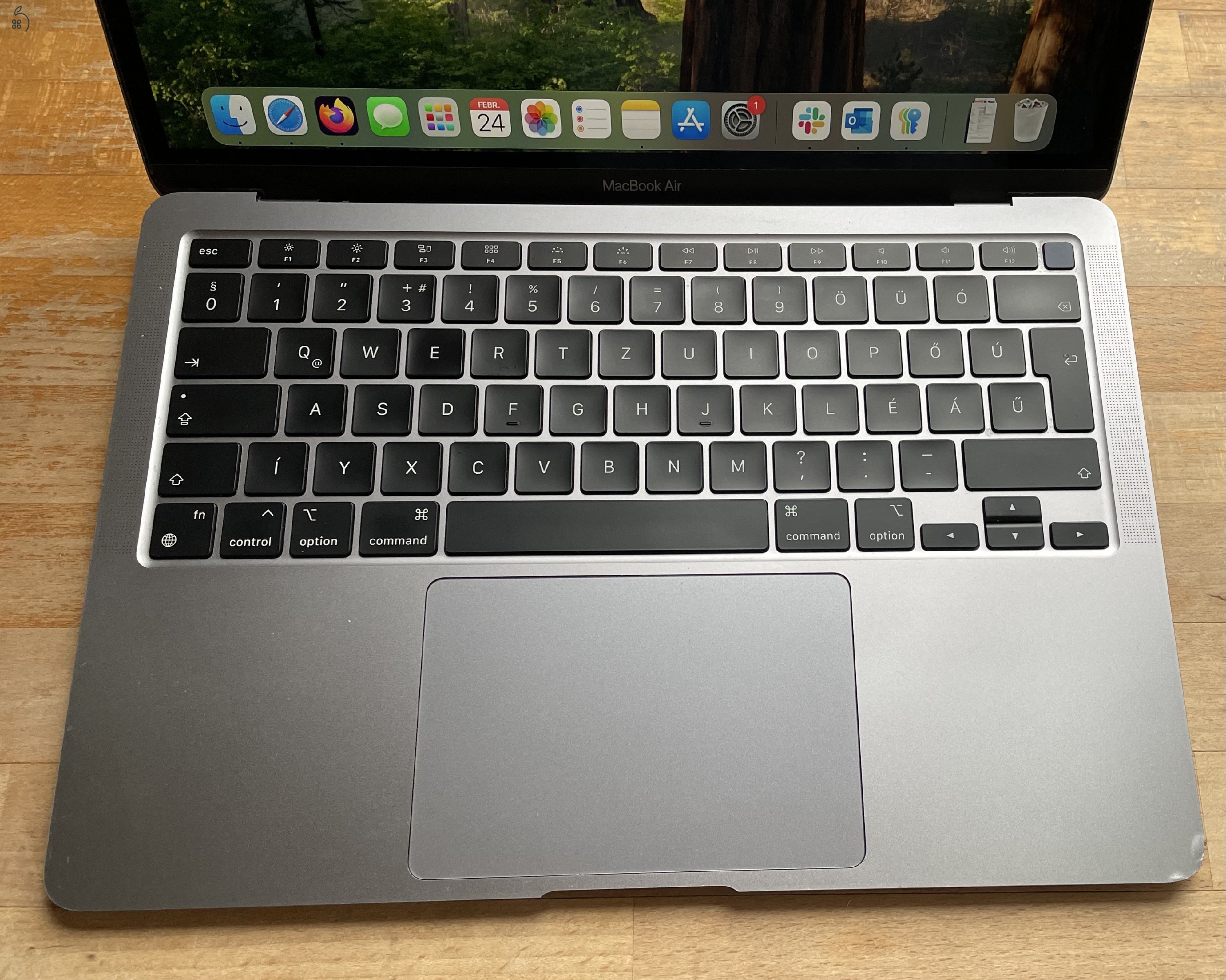 Macbook Air 2020 i5, 8 GB RAM, 512 GB SSD, magyar billentyűzet!