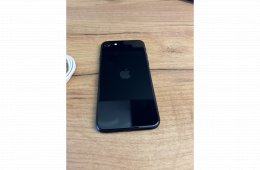 Iphone SE (3.generációs), fekete 64GB