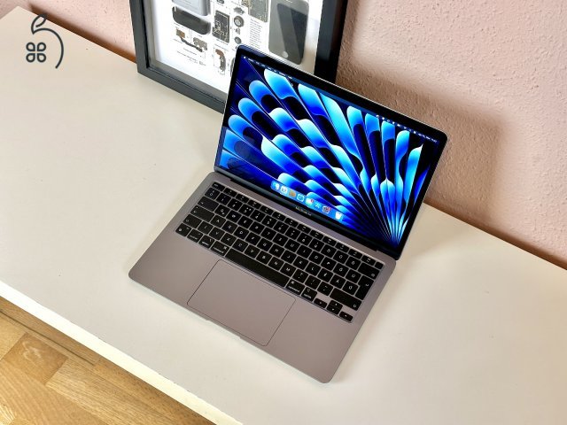 M1 MacBook Air · 2021 · hibátlan állapot
