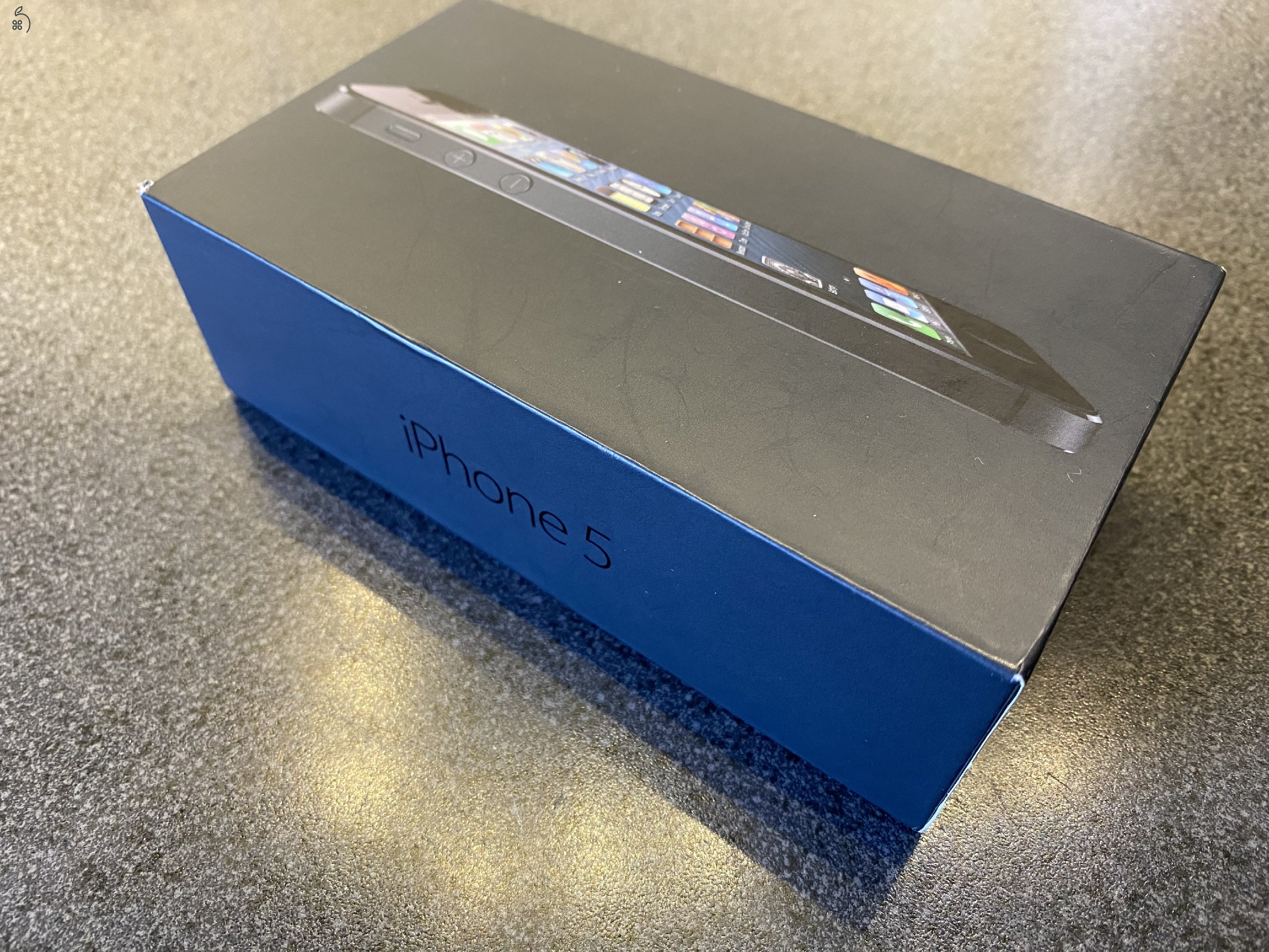 Apple iPhone 5 nagyon szép állapotban.