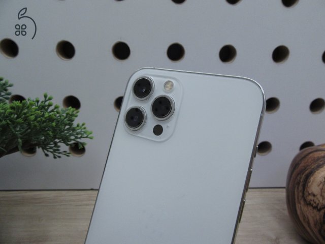 Apple iPhone 12 Pro Max - Silver - Használt, megkímélt