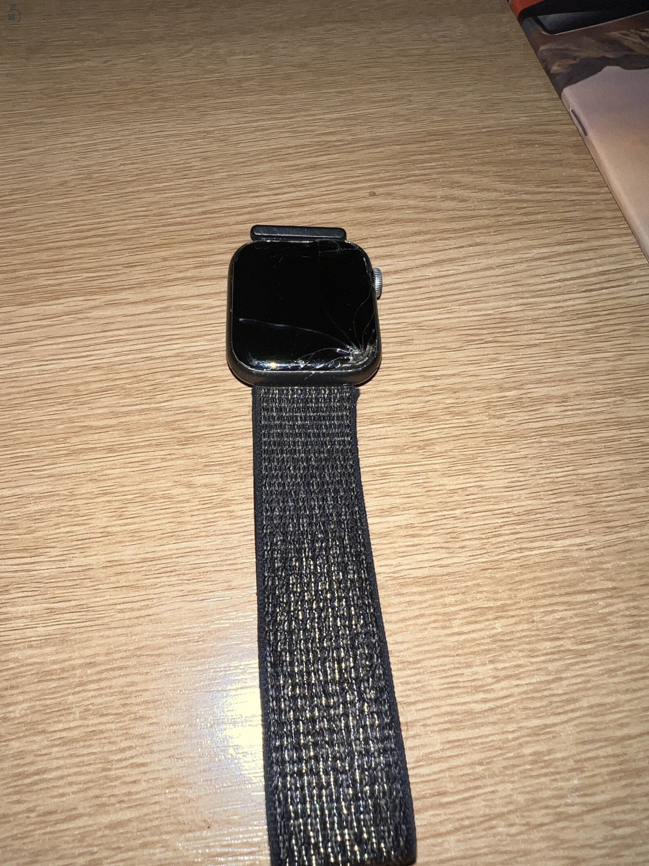 Apple Watch S4 GPS 44mm Asztroszürke