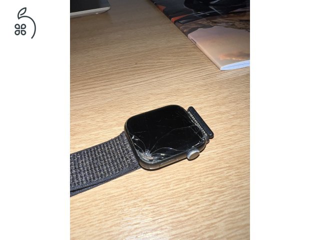 Apple Watch S4 GPS 44mm Asztroszürke