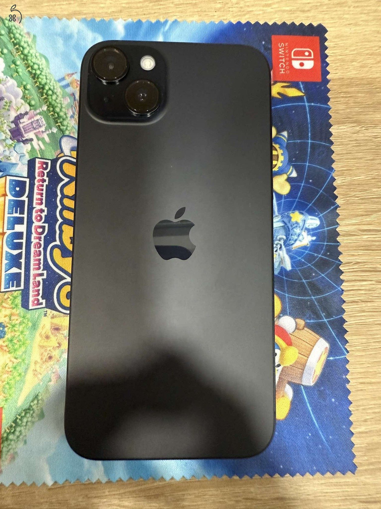 iPhone 15 Plus 128GB fekete + ajandék - 96%