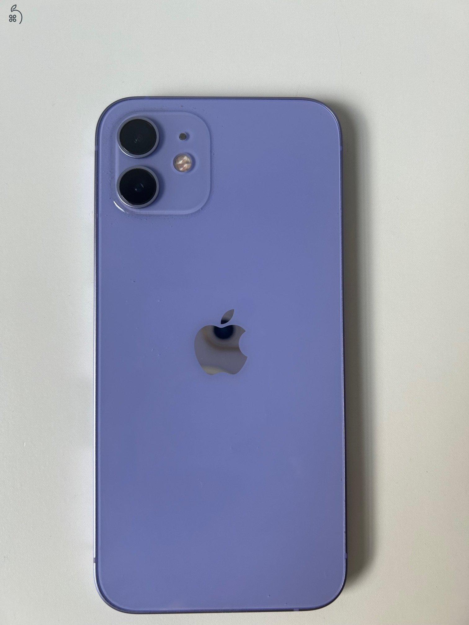 Eladó iPhone 12 (64 GB)
