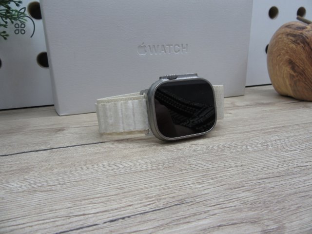 Apple Watch Ultra - 49 mm - Használt, karcmentes