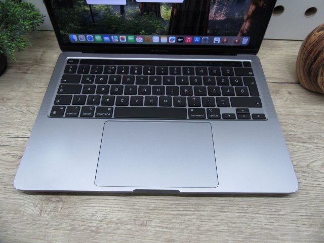 Apple Macbook 13 M1 Pro Touchbar - 2020 - Használt, szép állapot