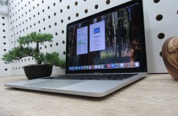  Apple Macbook 13 M1 Pro Touchbar - 2020 - Használt, megkímélt