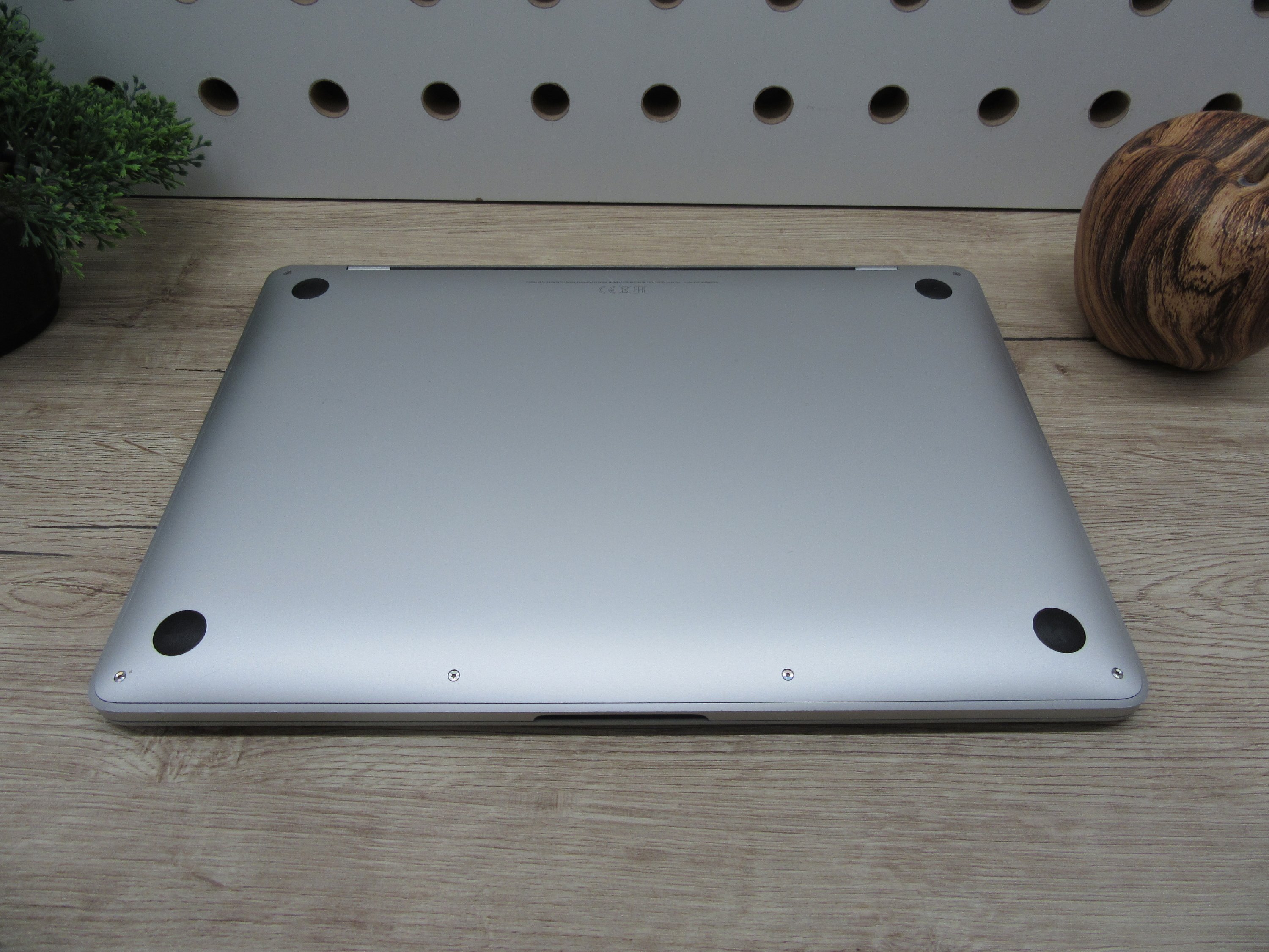  Apple Macbook 13 M1 Pro Touchbar - 2020 - Használt, megkímélt