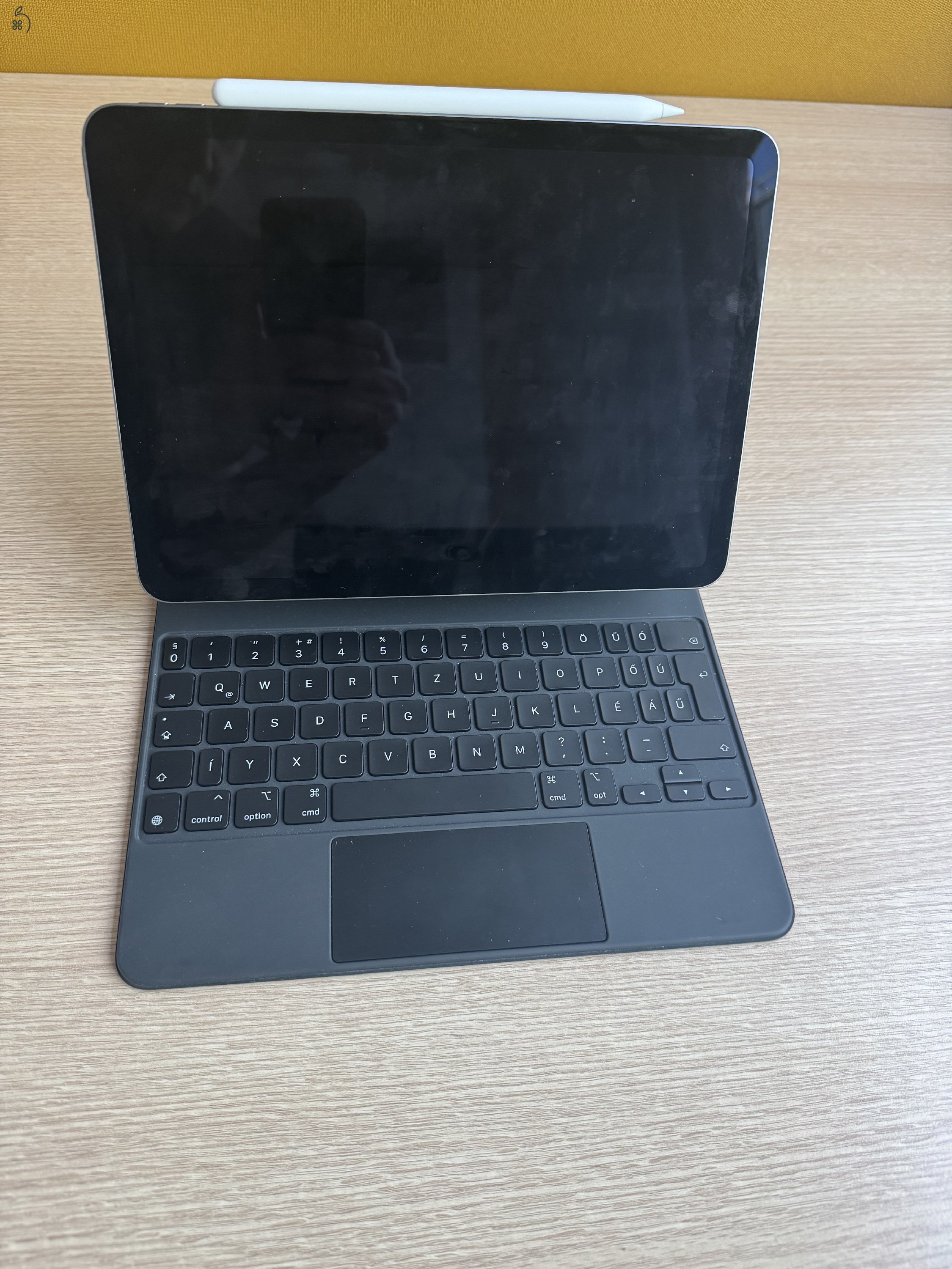 11 hüvelykes ipad Air + Magic Keyboard + Apple Pencil Pro