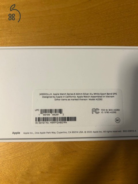 Eladó Apple Watch S6 (44 mm, ezüst)