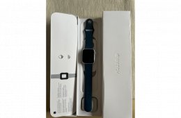 Eladó Apple Watch S6 (44 mm, ezüst)