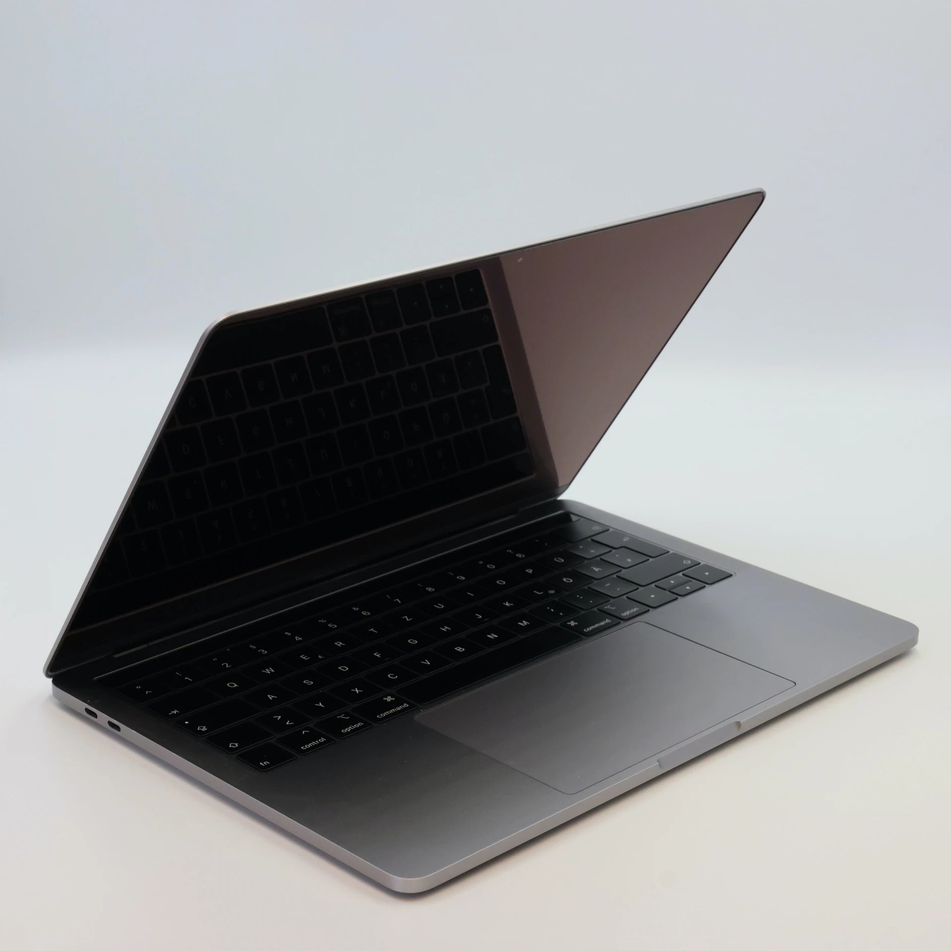 !! 1 ÉV GARANCIA !! Apple Macbook PRO 256 GB 2019 13 i5 8 GB SSD
