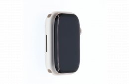 !! 1 ÉV GARANCIA !! Apple Watch Series 8 45mm  Silver 100% Akku (hátlap repedt)