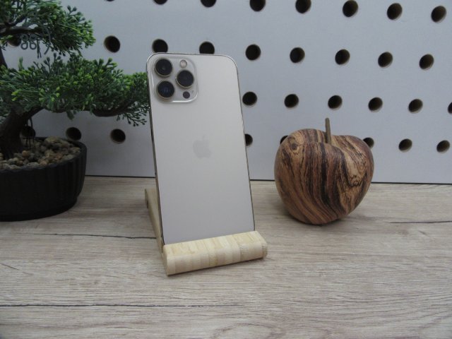 Apple iPhone 13 Pro Max - Gold - Használt, megkímélt