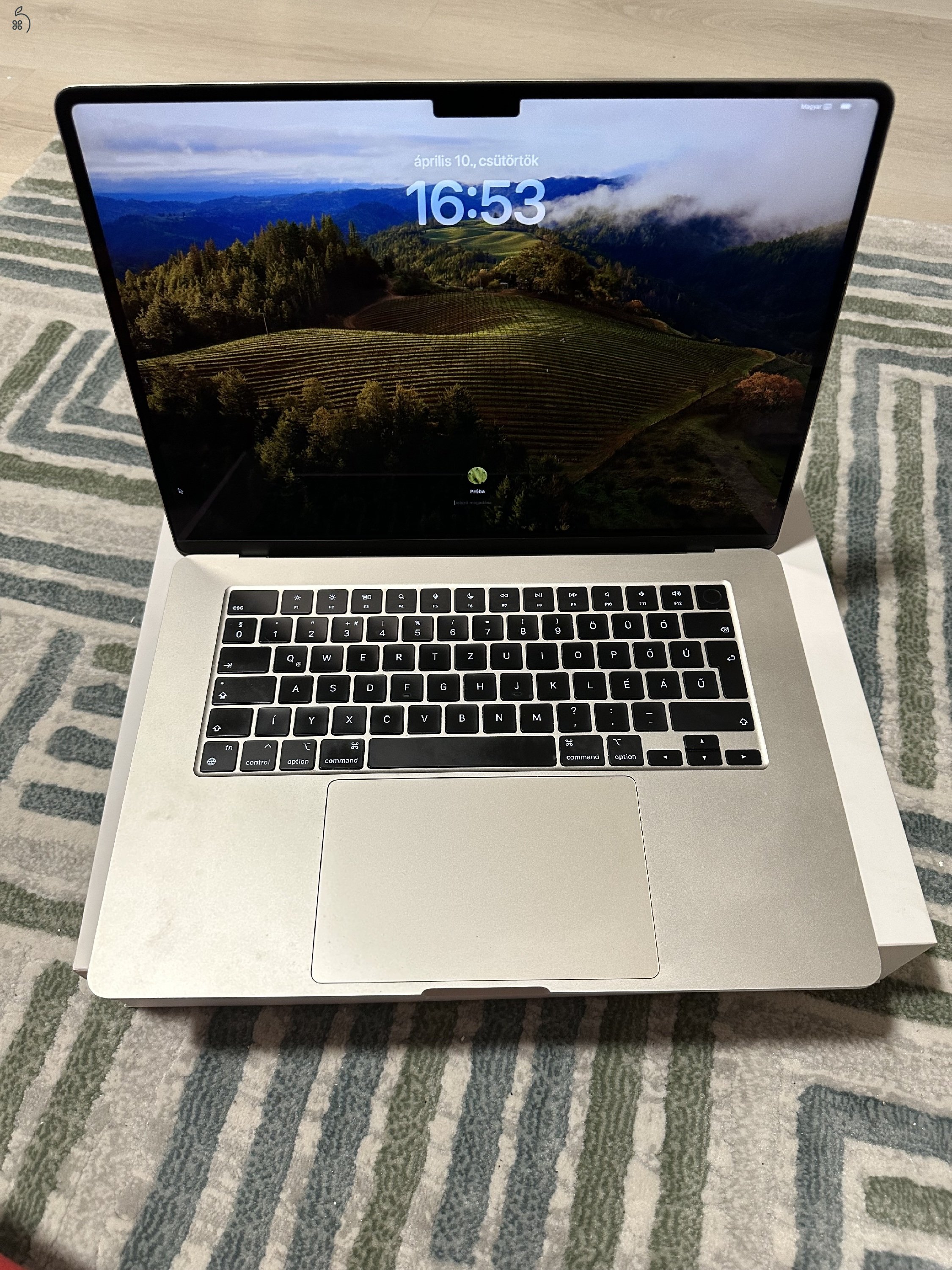 MacBook AIR 15,3” M2 Chip 512GB SSD! Gyönyörű! 