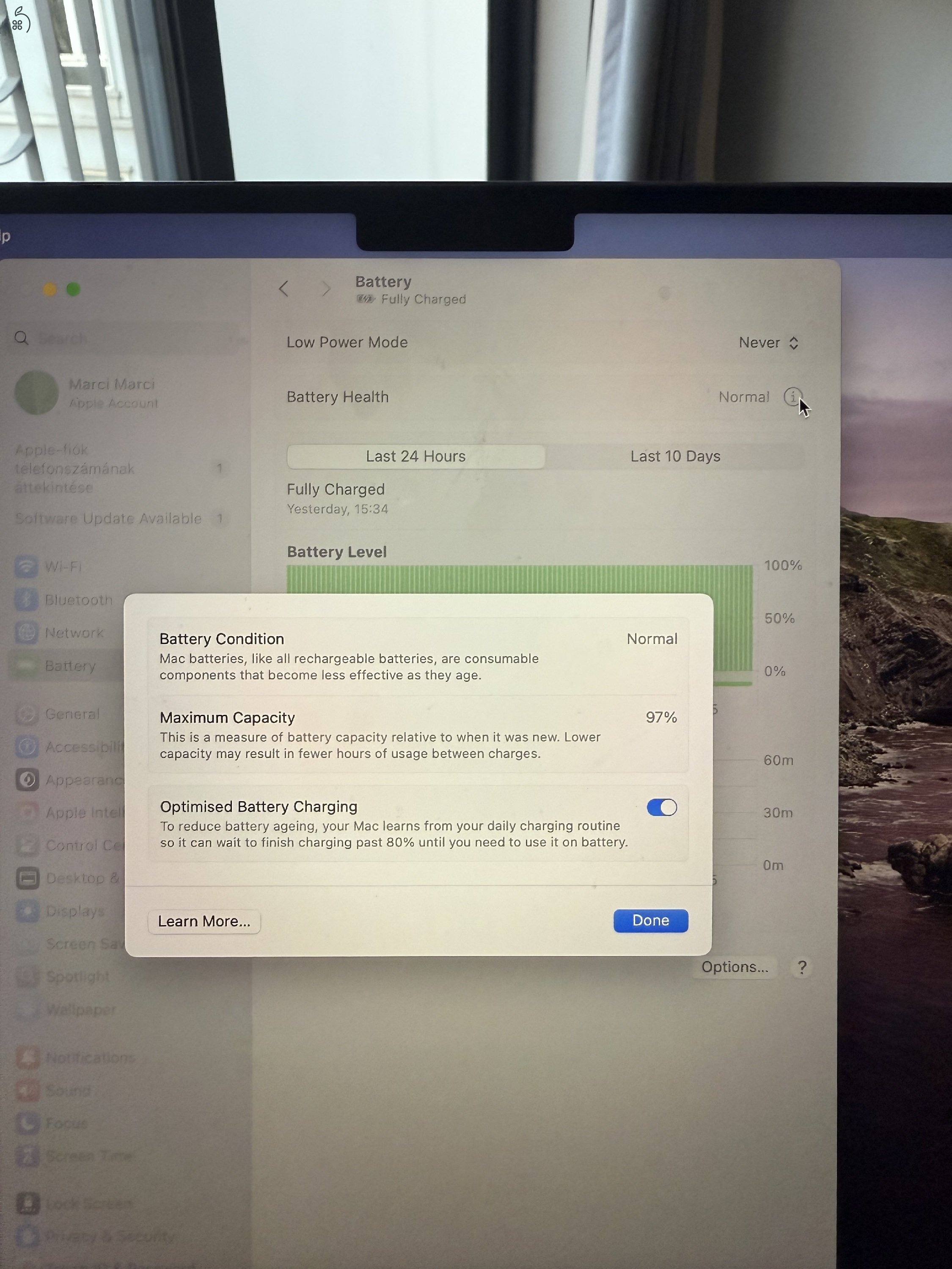 Eladó  MacBook Pro 14(M3 / 8GB / SSD 1TB) egérrel együtt.