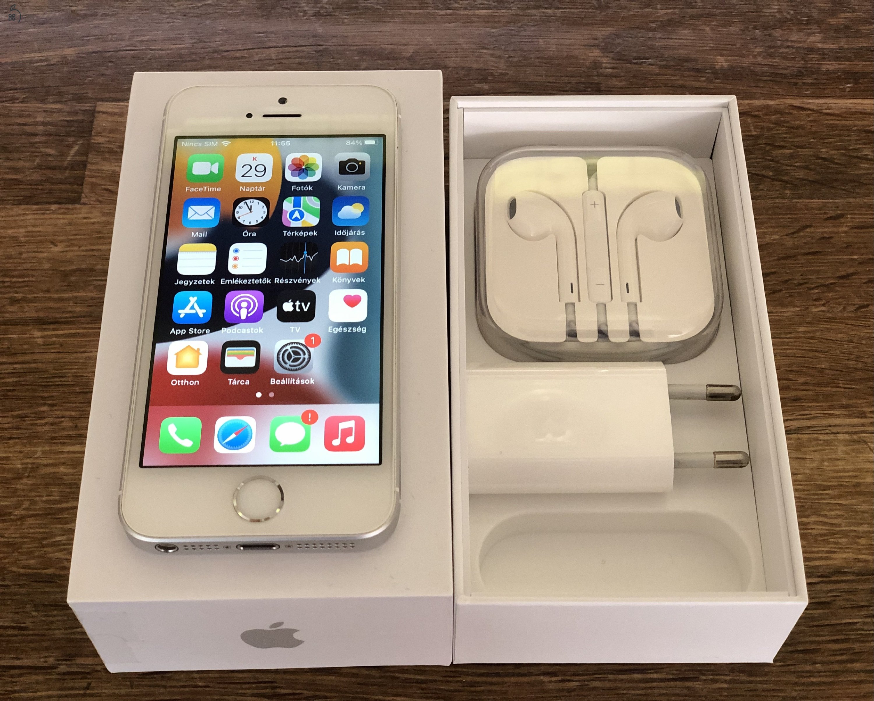 iPhone SE 32GB - (Silver)