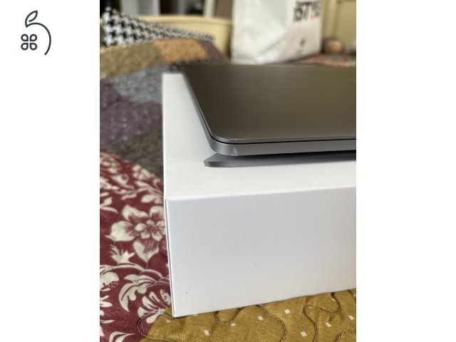 Apple Macbook Pro 13' M1 16GB / 512GB