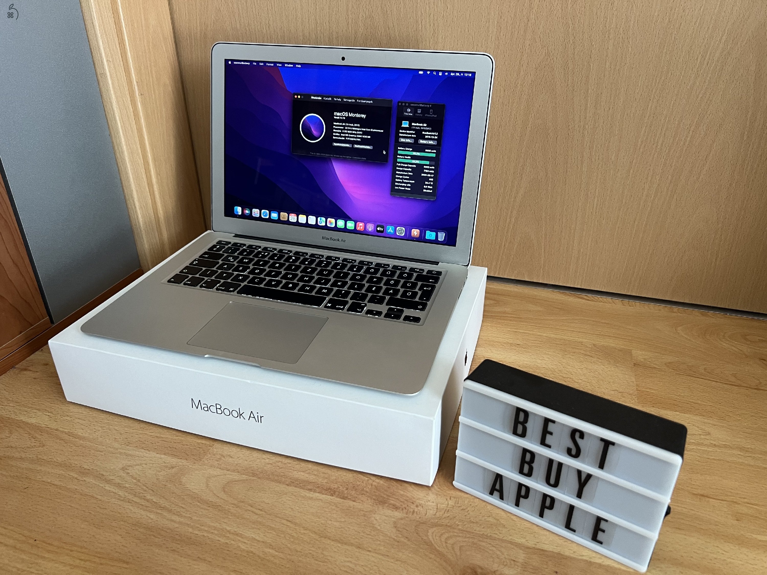 2017 MacBook Air 13 / i5 / 8GB / 128GB SSD / Magyar / 85% Aksi / Eladó ! ! !