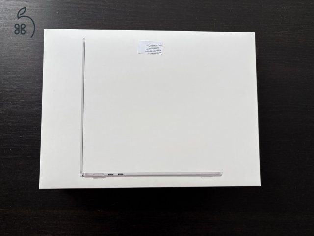 Macbook Air M4 13 / 256GB