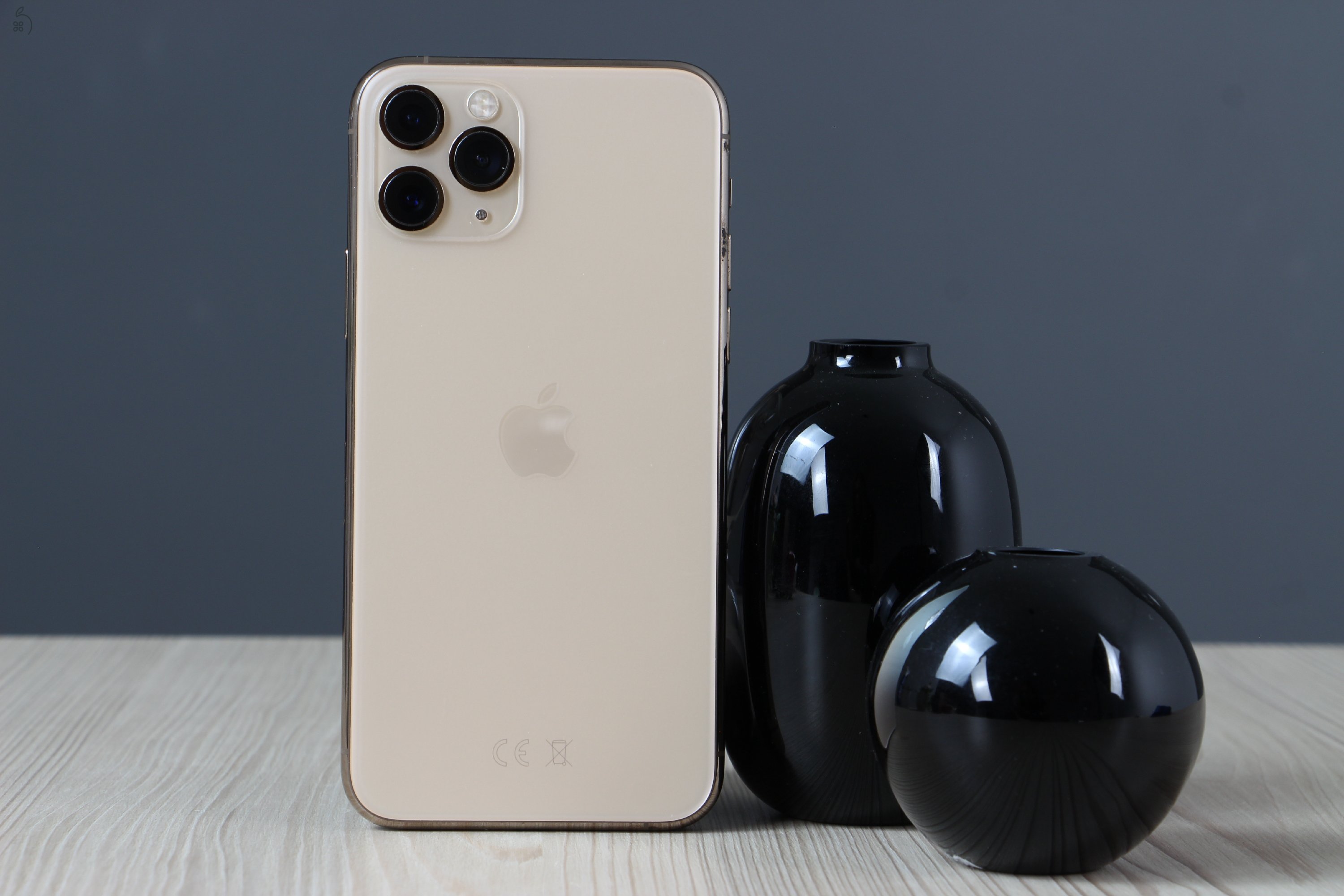 iPhone 11 Pro 512GB arany B US-6553