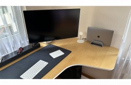Eladó MacBook Pro 15” (2018) – i7 / 16GB / 512GB / Radeon 560X – csak külső monitorral használható