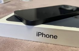 iPhone 13 256GB - AKKU 90% - Éjfekete, hibátlan állapotban