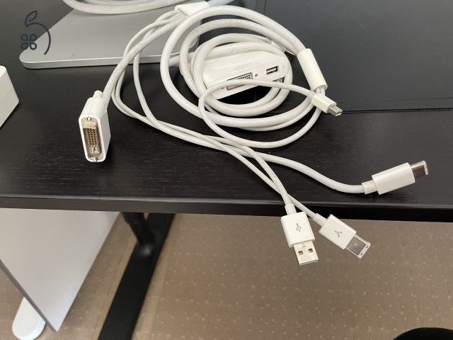 Apple Cinema Display 30