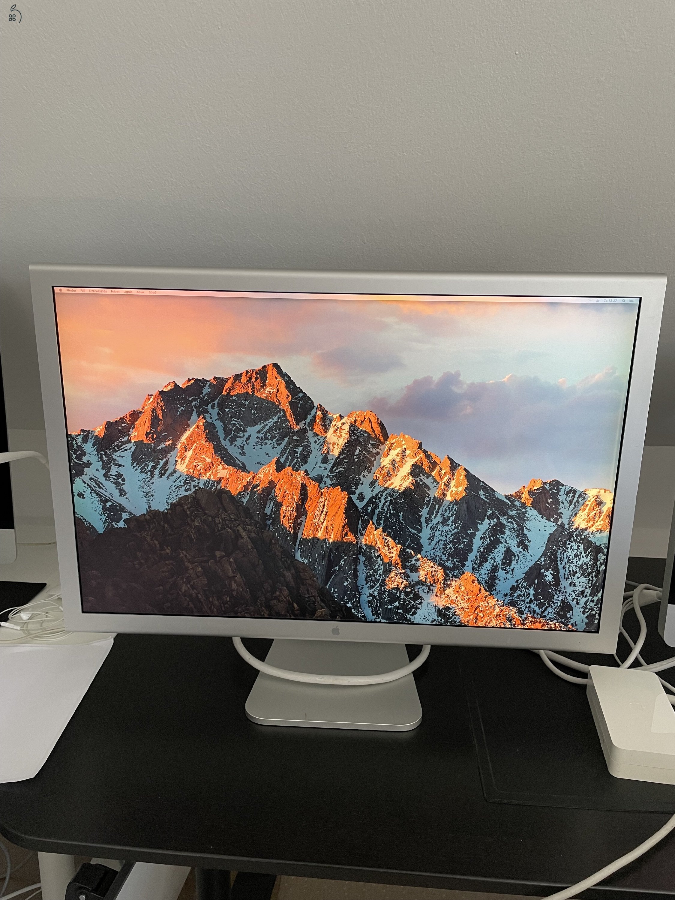 Apple Cinema Display 30