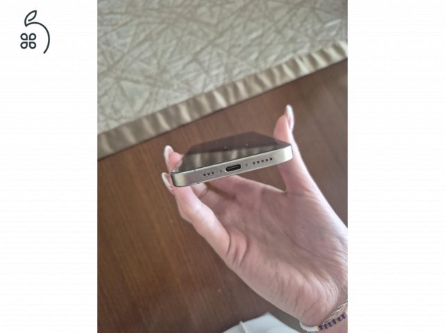 Iphone 15 pro,natúr titán, 256gb,87%,hibátlan