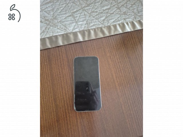 Iphone 15 pro,natúr titán, 256gb,87%,hibátlan