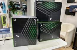 Bontatlan Xbox Series X 1TB 2 év gyári garanciával üzletből!