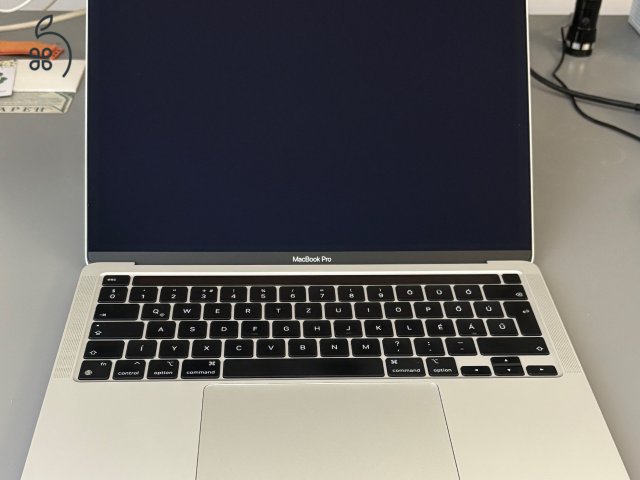 Macbook Pro M1 - 8GB RAM, 512GB SSD, Garanciális