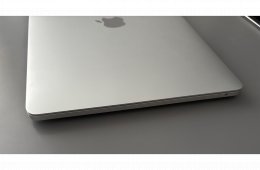 Macbook Pro M1 - 8GB RAM, 512GB SSD, Garanciális