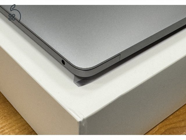 MacBook Pro 13
