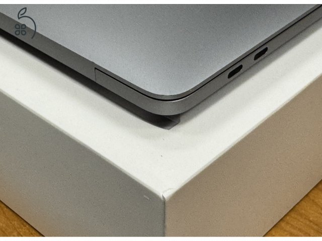 MacBook Pro 13