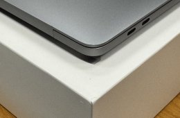 MacBook Pro 13