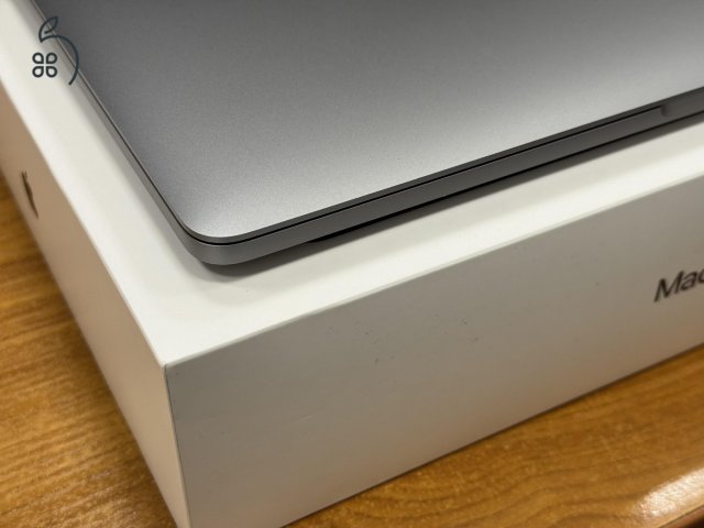MacBook Pro 13