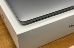 MacBook Pro 13