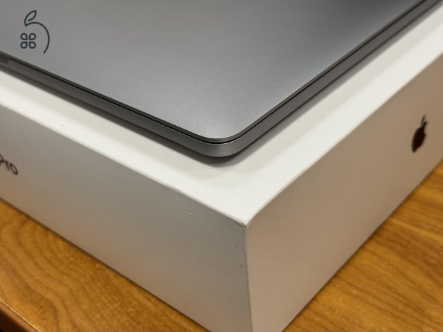 MacBook Pro 13
