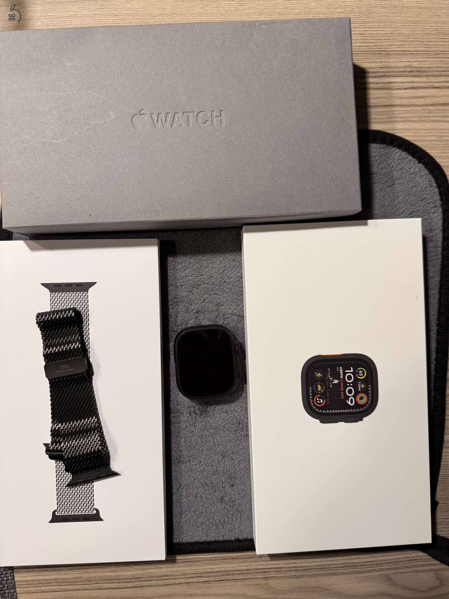 Apple Watch Ultra 2 49mm LTE Titanium Black-Milanese Loop Black M