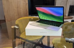 MacBook Air Retina 13' (2018)