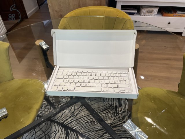 Apple Wireless Keyboard