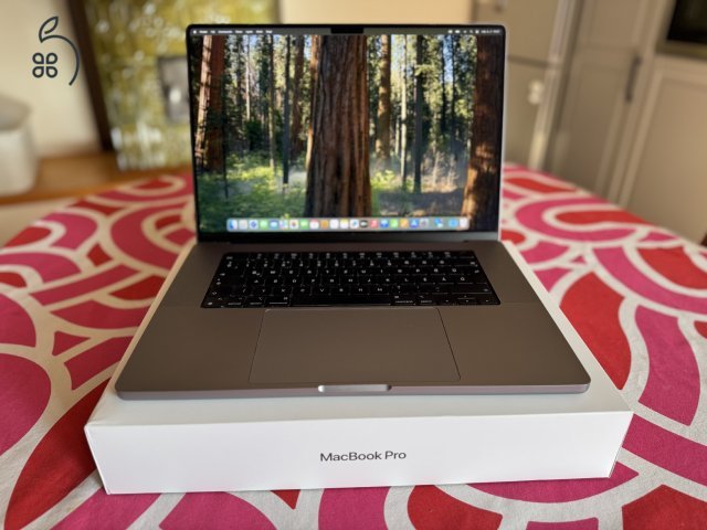 MacBook Pro 16 col 2021, M1 Max 10c/32c 32GB RAM, 1TB GB SSD eladó