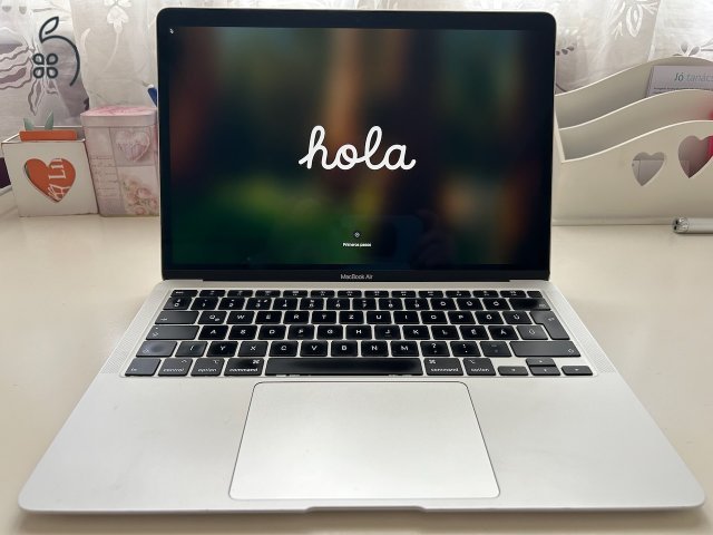 APPLE MacBook Air 2020 13,3