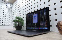 Apple Macbook Pro 13 M1 - 2020 - Használt, megkímélt